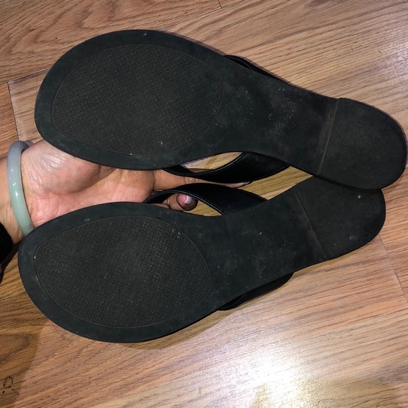 Tory Burch sandals size 8 - Picture 3 of 3